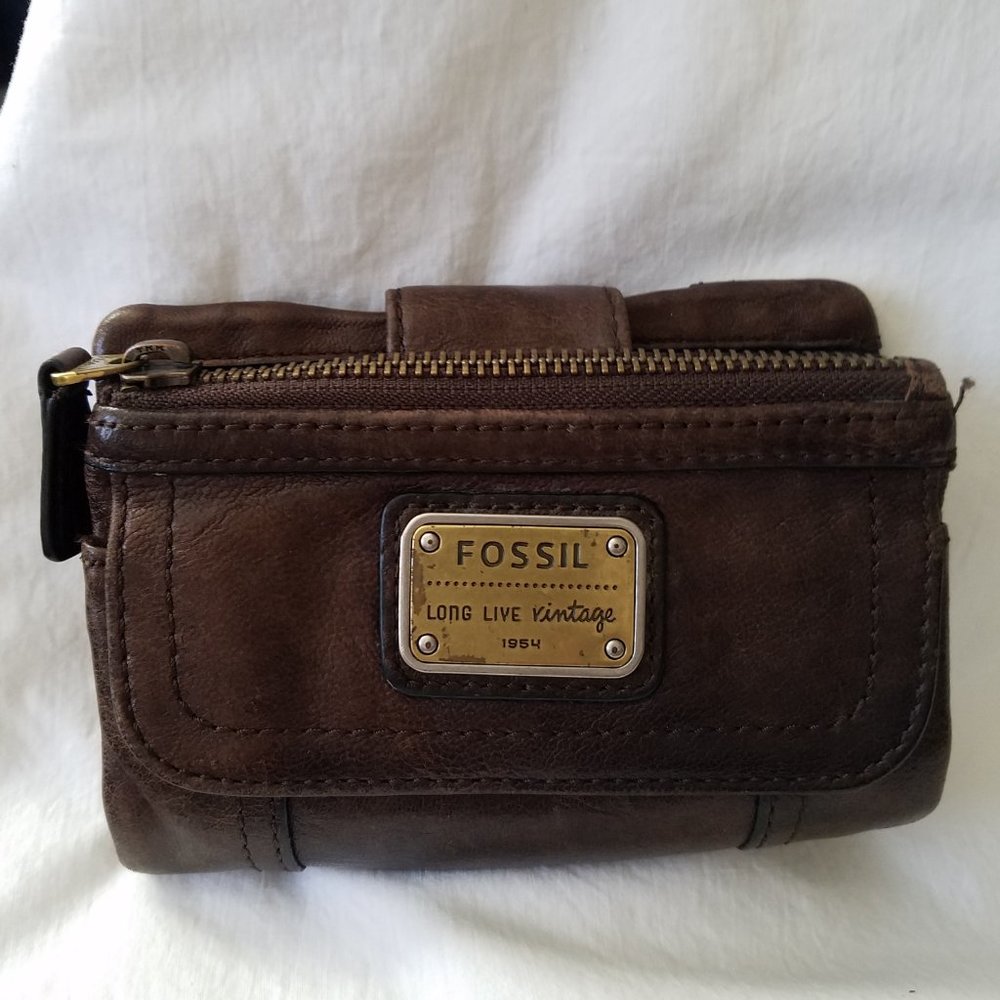 Vintage Fossil Leather Women's Wallet
